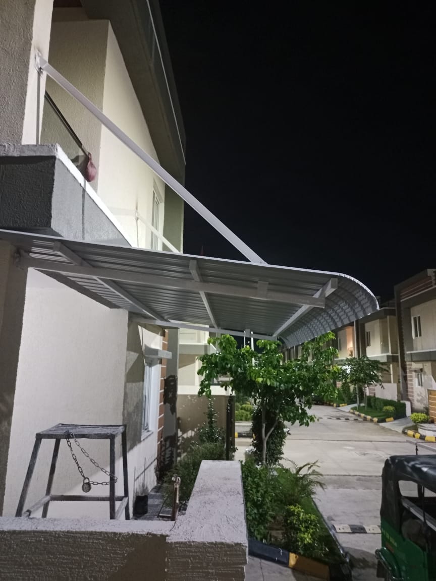 BALCONY GRILLS WITH PIPES